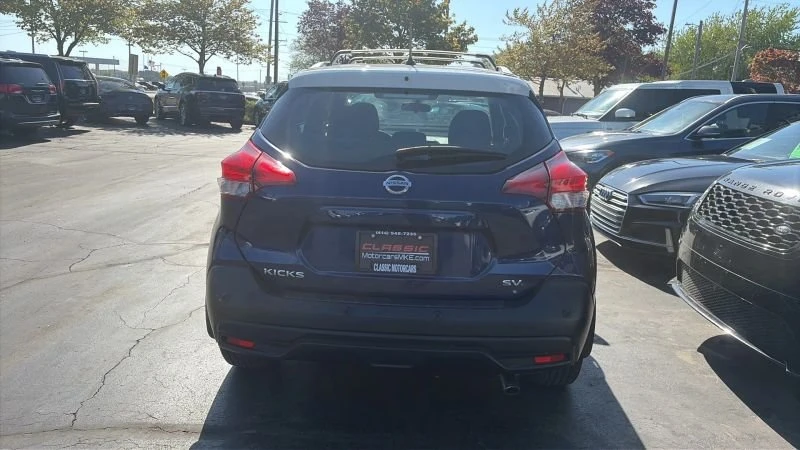 2020 Nissan Kicks - Image 5 of 10
