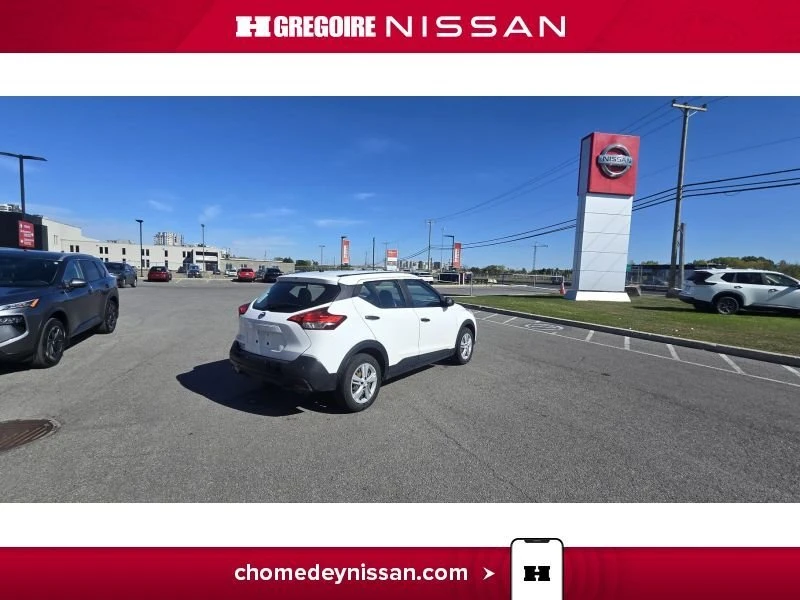 2020 Nissan Kicks - Image 11 of 13