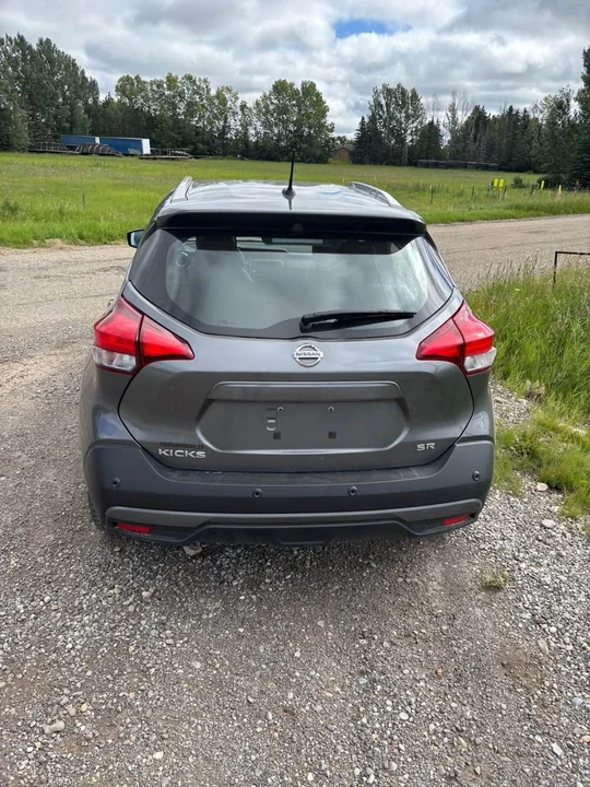 2020 Nissan Kicks - Image 5 of 8
