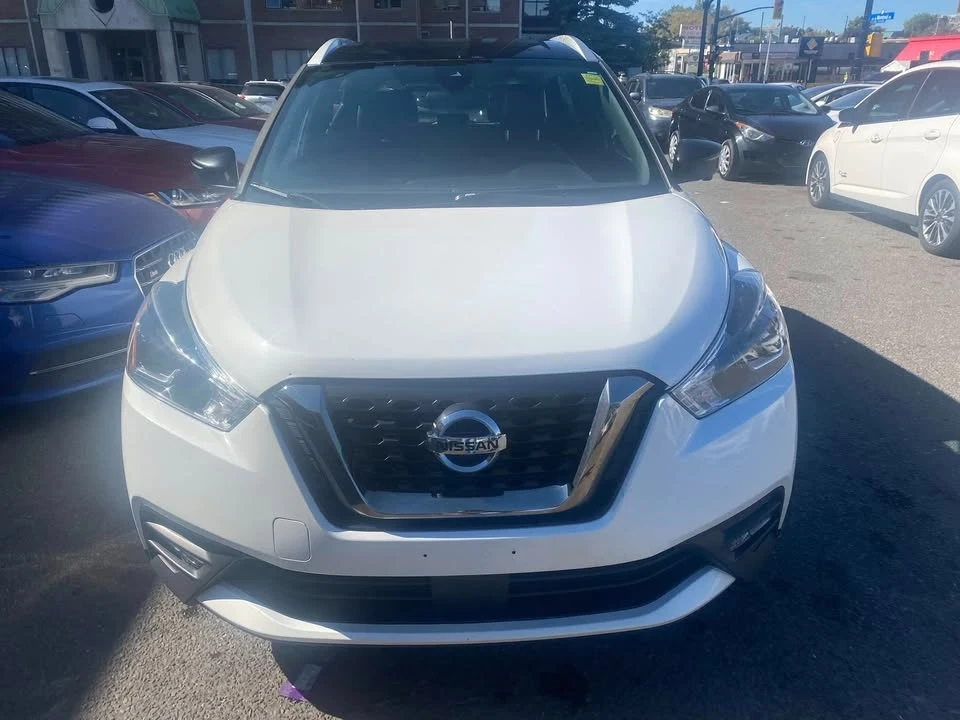 2020 Nissan Kicks - Image 2 of 18