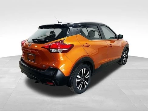 2020 Nissan Kicks - Image 5 of 15