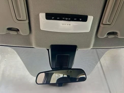 2020 Nissan Kicks - Image 13 of 15