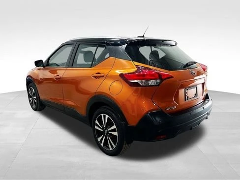 2020 Nissan Kicks - Image 3 of 15