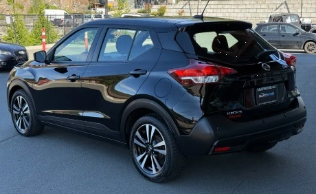 2020 Nissan Kicks - Image 4 of 8
