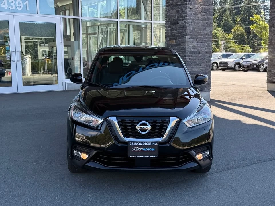 2020 Nissan Kicks - Image 2 of 8