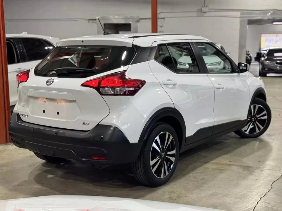 2020 Nissan Kicks - Image 5 of 19