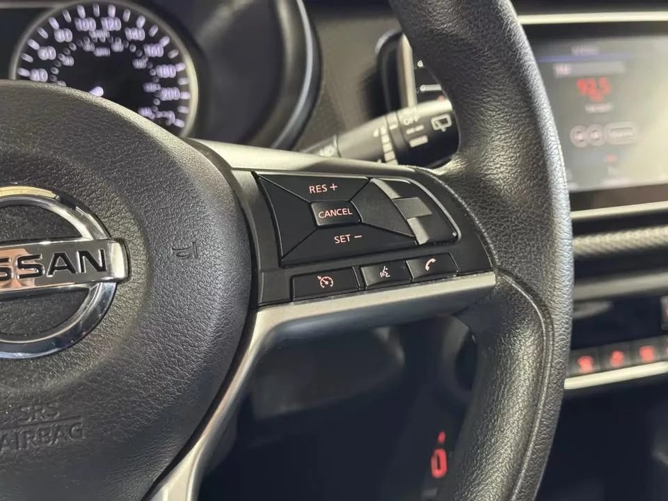 2020 Nissan Kicks - Image 17 of 19