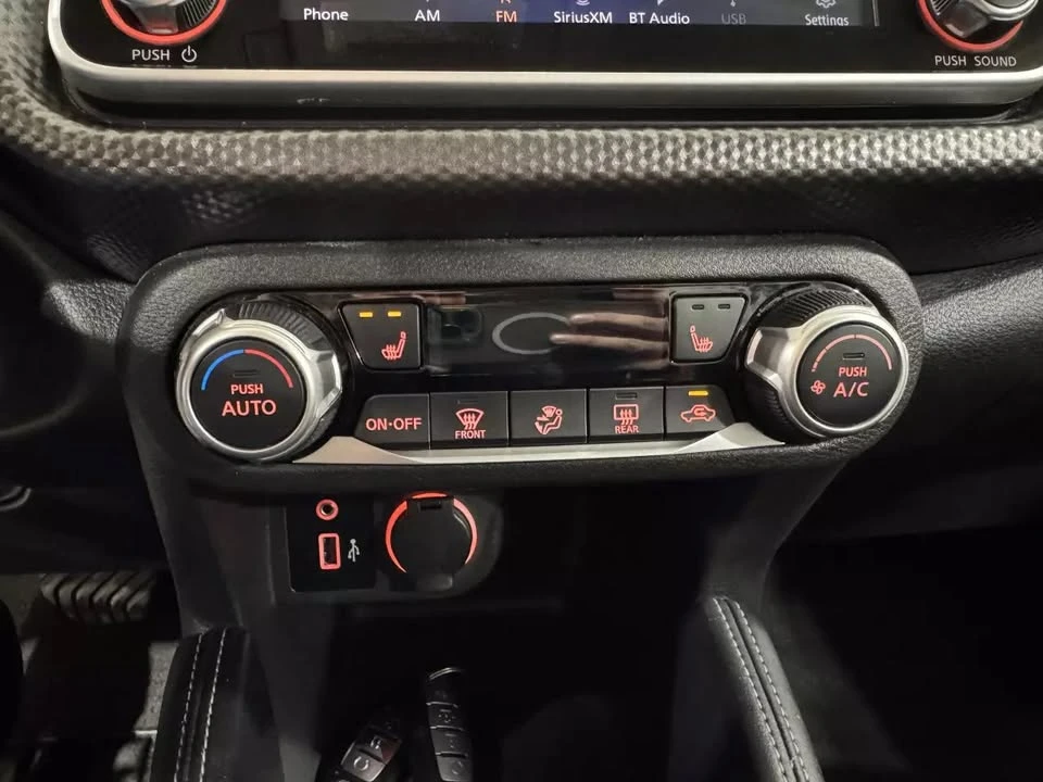 2020 Nissan Kicks - Image 13 of 19