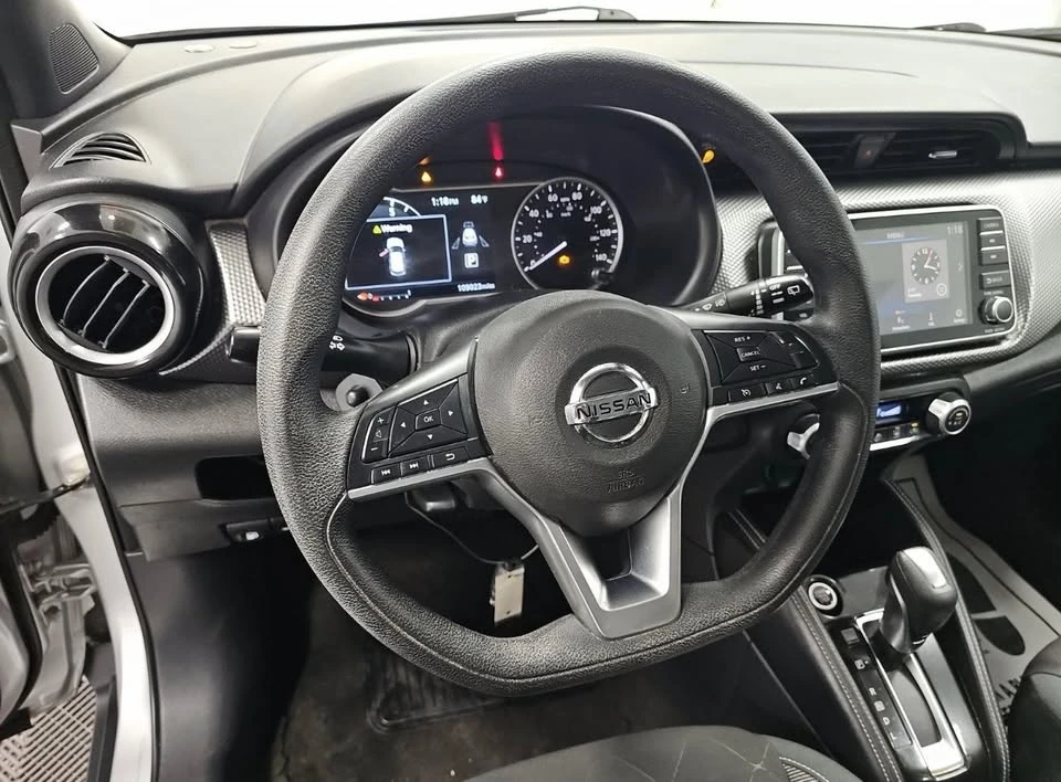2020 Nissan Kicks - Image 10 of 19