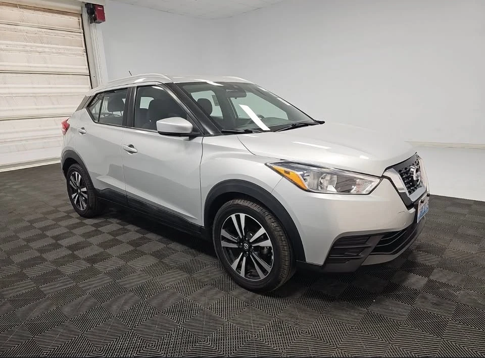 2020 Nissan Kicks - Image 3 of 19