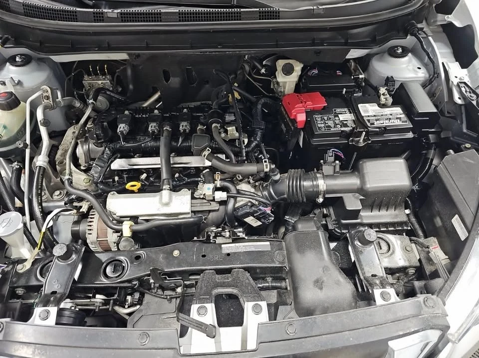 2020 Nissan Kicks - Image 14 of 19