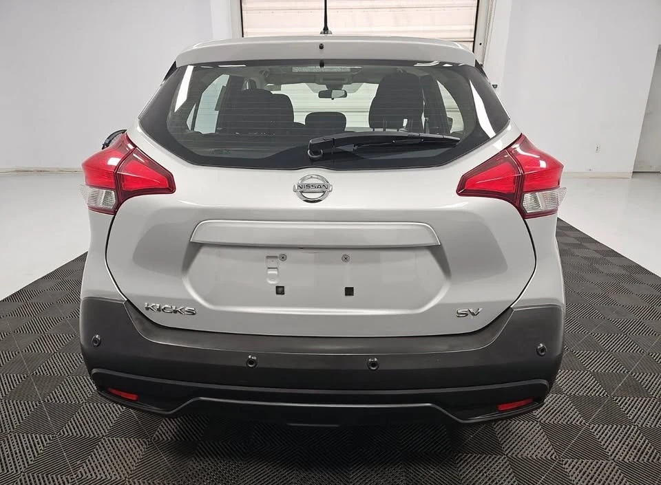 2020 Nissan Kicks - Image 5 of 19