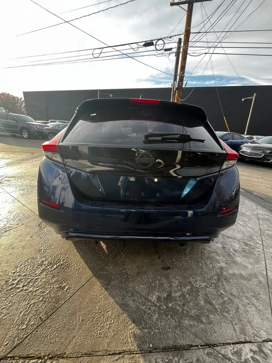 2020 Nissan Leaf - Image 6 of 11
