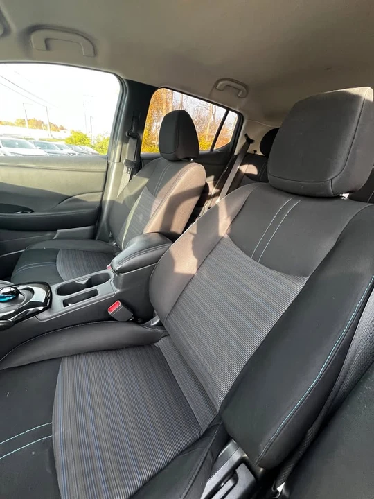 2020 Nissan Leaf - Image 10 of 11