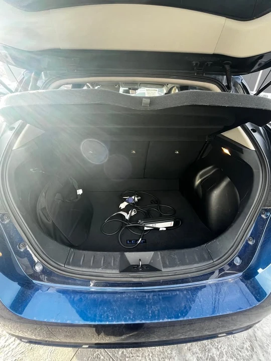 2020 Nissan Leaf - Image 7 of 11
