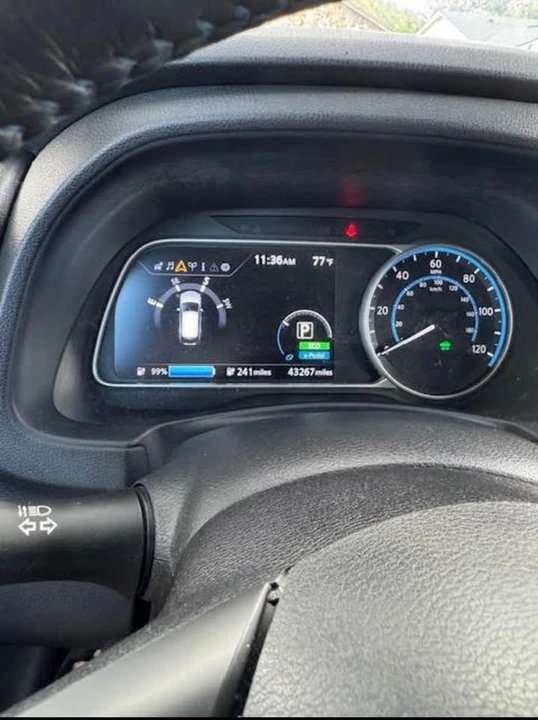2020 Nissan Leaf - Image 6 of 7
