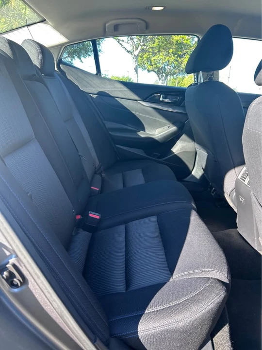 2020 Nissan Maxima 8th Gen - Image 13 of 17