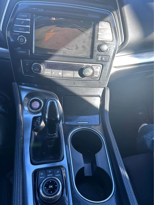 2020 Nissan Maxima 8th Gen - Image 16 of 17