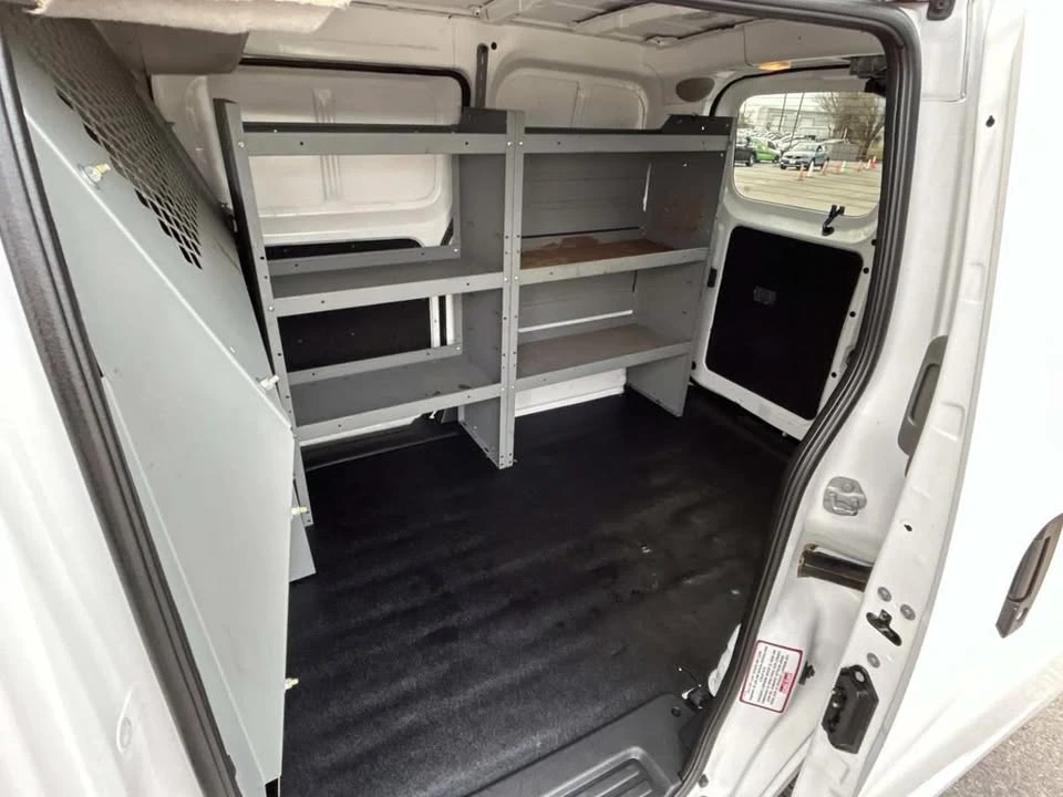 2020 Nissan NV - Image 12 of 19