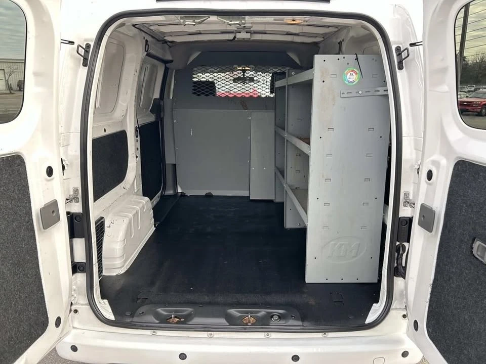 2020 Nissan NV - Image 9 of 19