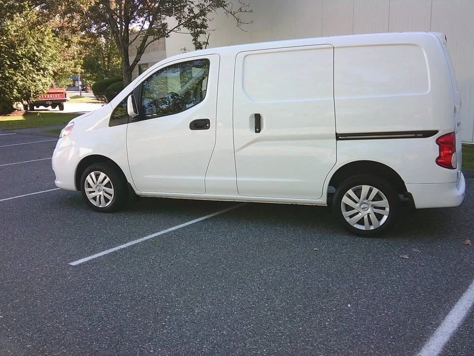 2020 Nissan NV - Image 9 of 20
