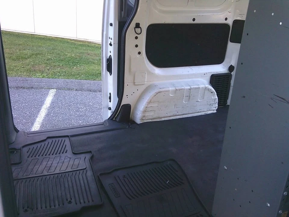 2020 Nissan NV - Image 19 of 20