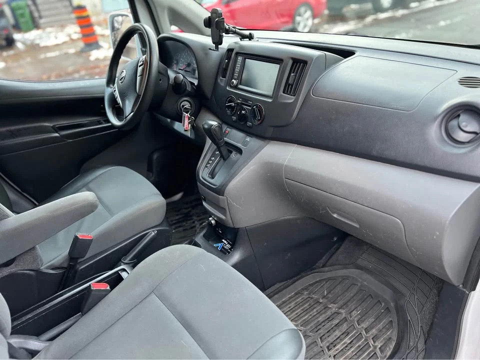 2020 Nissan NV - Image 4 of 15