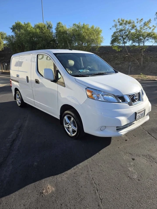 2020 Nissan NV - Image 3 of 4