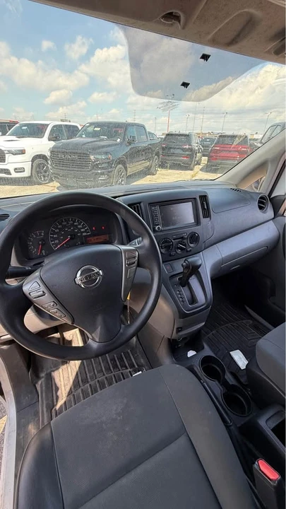 2020 Nissan NV - Image 8 of 11