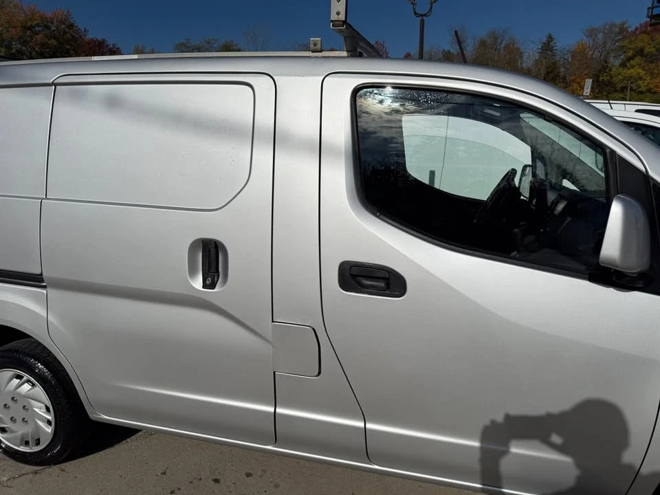 2020 Nissan NV - Image 5 of 20