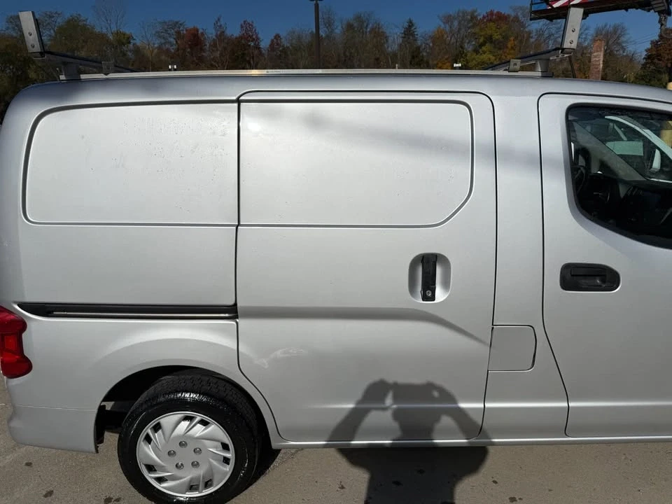 2020 Nissan NV - Image 7 of 20