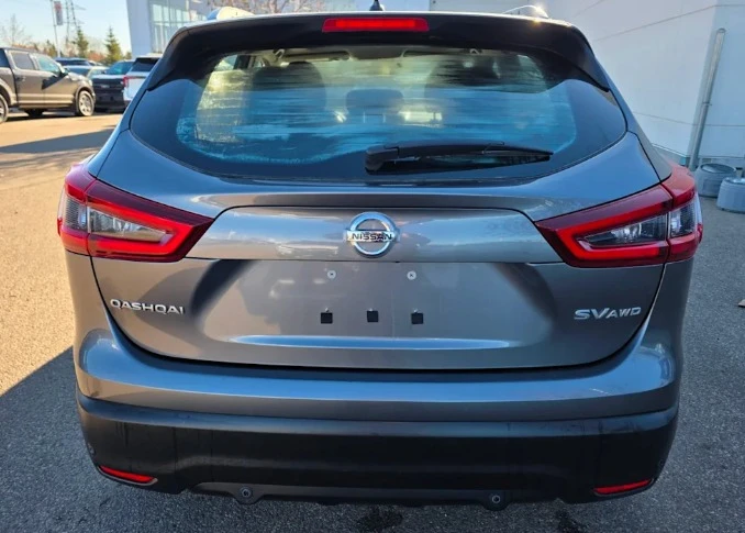 2020 Nissan Rogue - Image 2 of 14