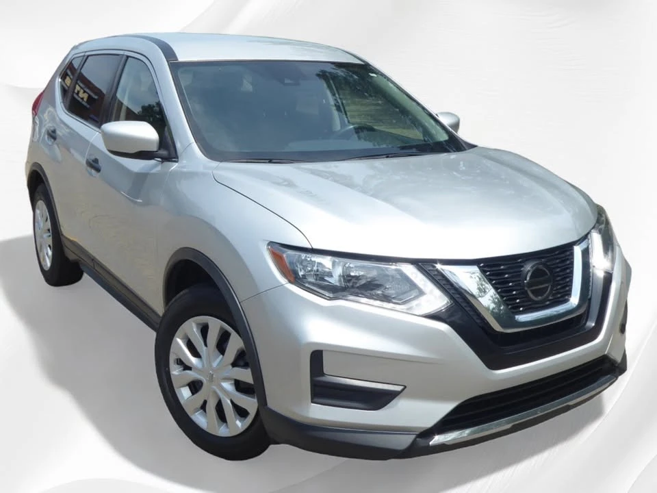 2020 Nissan Rogue - Image 2 of 20