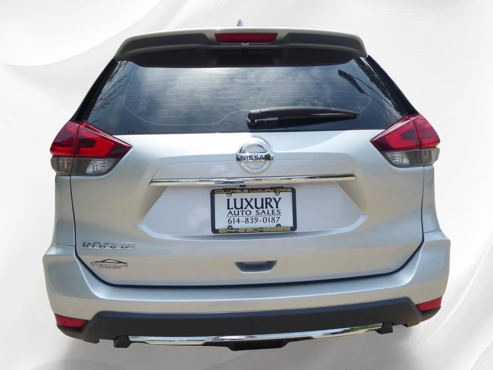 2020 Nissan Rogue - Image 9 of 20