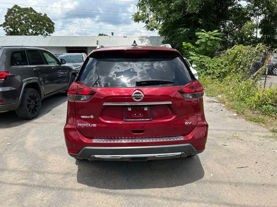 2020 Nissan Rogue - Image 4 of 7