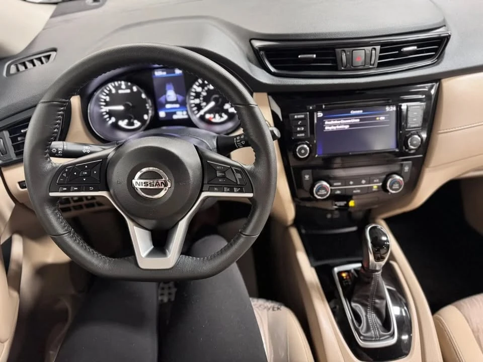 2020 Nissan Rogue - Image 7 of 13
