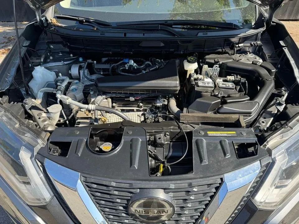 2020 Nissan Rogue - Image 7 of 9