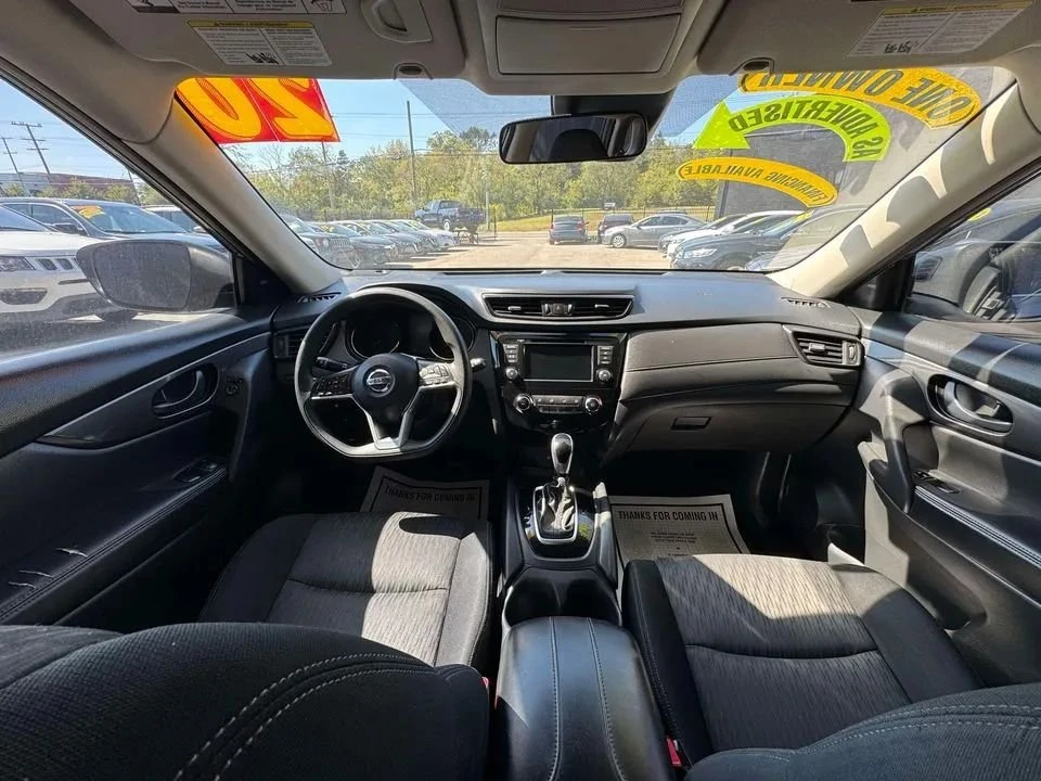 2020 Nissan Rogue - Image 5 of 9