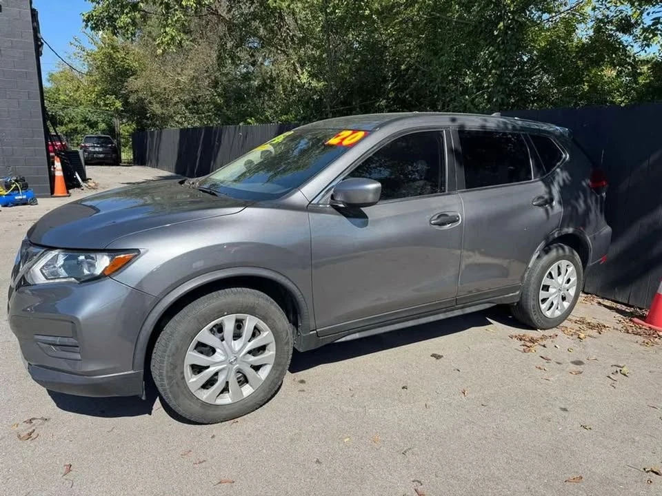 2020 Nissan Rogue - Image 2 of 9