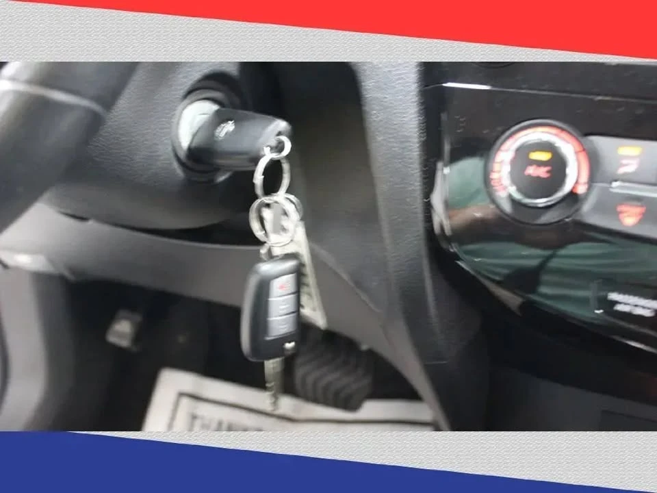 2020 Nissan Rogue - Image 18 of 19