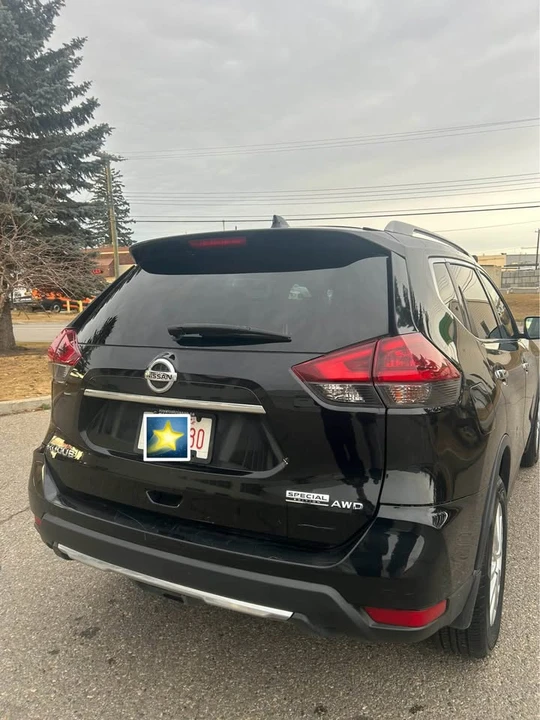 2020 Nissan Rogue - Image 5 of 13