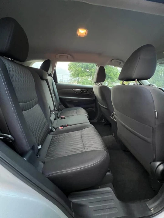 2020 Nissan Rogue - Image 7 of 7