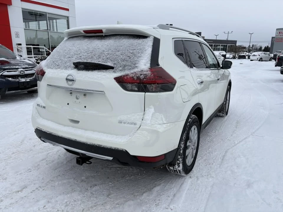 2020 Nissan Rogue - Image 5 of 10