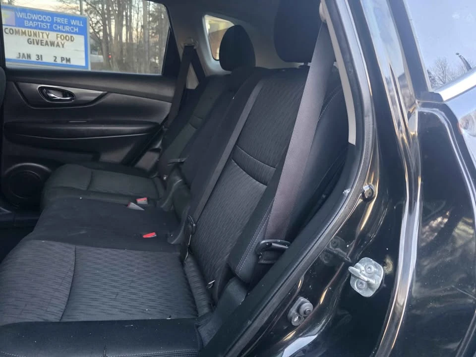 2020 Nissan Rogue - Image 14 of 16