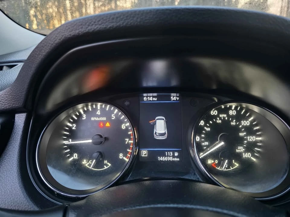 2020 Nissan Rogue - Image 12 of 16