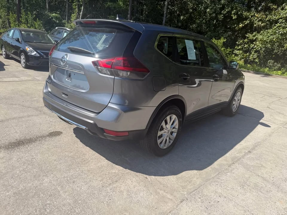 2020 Nissan Rogue - Image 5 of 10