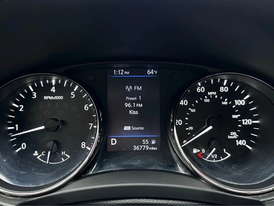 2020 Nissan Rogue - Image 19 of 19