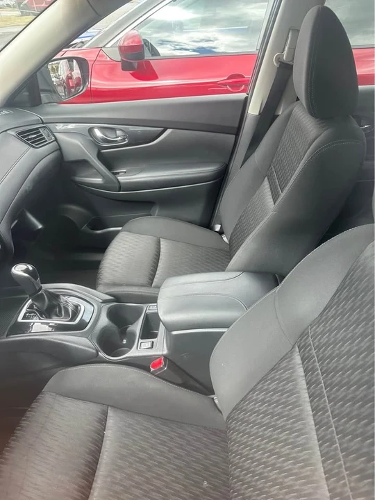 2020 Nissan Rogue - Image 4 of 4