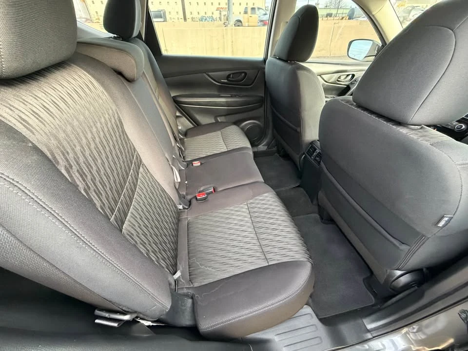 2020 Nissan Rogue - Image 8 of 20