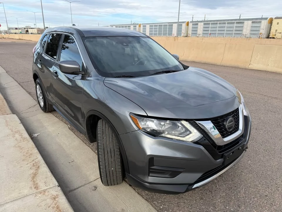 2020 Nissan Rogue - Image 4 of 20